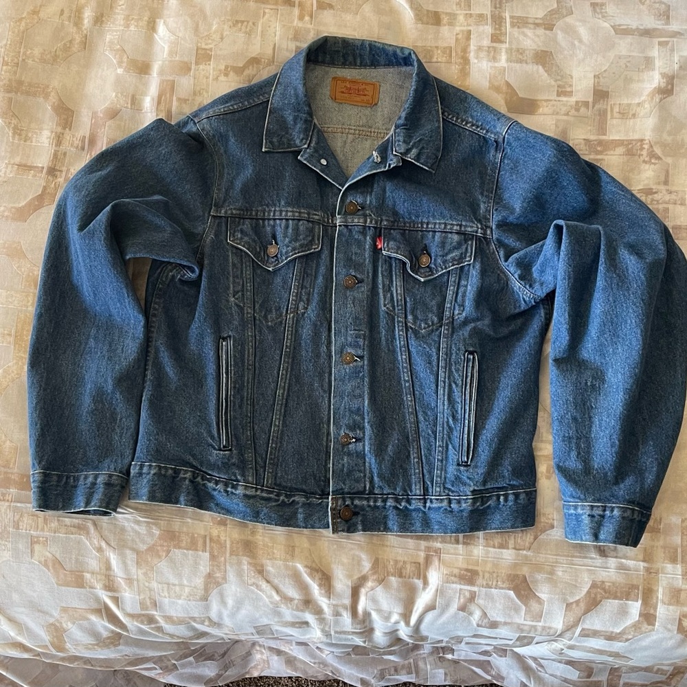 Vintage Levi’s 705 4 Pocket Chore Work Denim Jean Trucker Jacket Men’s Size 48L